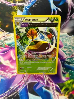VESPIQUEN 11/98 ANCIENT ORIGINS Rare Pokemon - Image 1