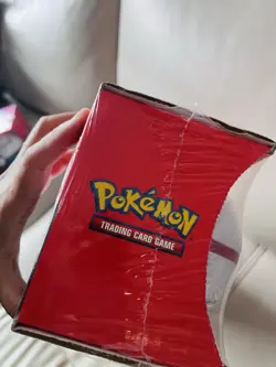 Pokemon TCG Poke Ball 3-Pack Box 30 Cards English Booster 2021 Age 6+ - Image 3