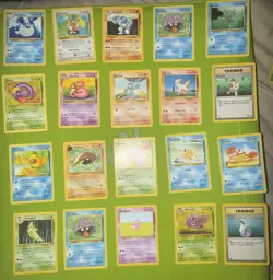 Pokemon TCG WOTC 180+ cards - from 5 Vintage sets LP- MP-HP - Image 1