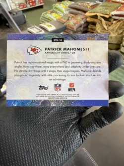 2025 Topps Cosmic Chrome Patrick Mahomes Stars In The Night - Starry Night 3 - Image 2