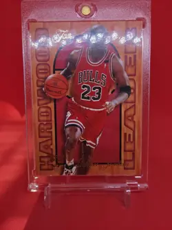 1995-96 Fleer - Flair Hardwood Leader Michael Jordan #4 HOF GEM MINT! 🏀🔥🔥🔥 - Image 2