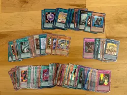 Yu-Gi-Oh! Massive Card Lot - Over 1,000 Cards total! ALL HOLOS! 600682787291 - Image 1