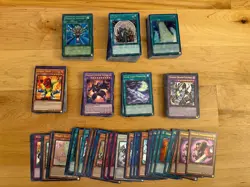 Yu-Gi-Oh! Massive Card Lot - Over 1,000 Cards total! ALL HOLOS! 600682787291 - Image 3