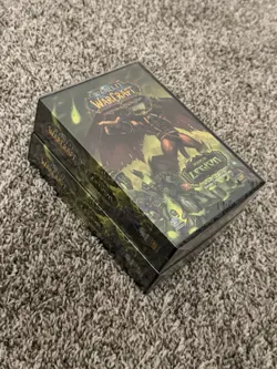 World of Warcraft - March of the Legion - 2 Starter Decks - 2007 - SEALED - Image 1