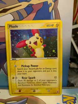 Pokemon TCG Minun 6/12 HOLO SWIRL Ex Trainer Kit 2: Plusle & Minun LP - Image 1