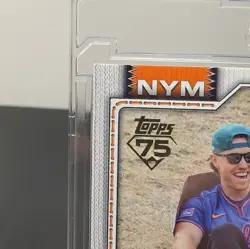 Topps 2026 Series 1 Brett Baty (GOLDEN MIRROR) "SSP" New York Mets 🥎🔥🇺🇲 - Image 4