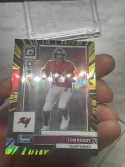 2022 Panini Donruss Optic Tom Brady RARE SSP #183 ELECTRICITY PRIZM /65 - Image 4