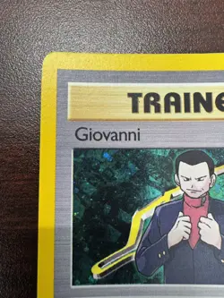 Pokemon TCG - Giovanni Trainer - Gym Challenge 18/132 Holo Unlim (LP) - Image 2