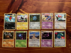 10 VINTAGE Pokemon Cards from Classic WOTC Sets!! - Image 1