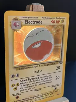 Pokemon Electrode 2/64 Jungle Holo Rare Unlimited EN 1999 WOTC 90 HP / LP - Image 2