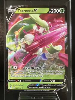Tsareena V 021/264 Ultra Rare SWSH08: Fusion Strike Pokemon TCG - Image 1