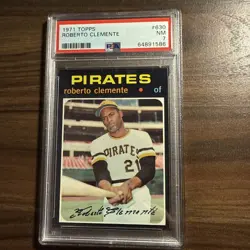 1971 Topps #630 Roberto Clemente PSA 7 NM. Beautiful Card - Image 1