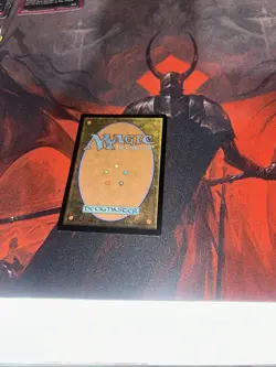 Roaming Throne (Borderless) The Lost Caverns of Ixalan Regular - Image 2