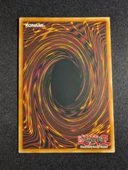 Yugioh - Dark Magician Girl YGLD-ENB03 Unlimited Ultra Rare NM - Image 2