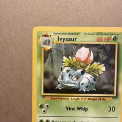 VINTAGE Ivysaur 30/102 Base Set Pokemon Card NM LP-0125 - Image 2