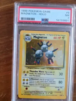 1999 POKEMON BASE SET MAGNETON HOLO PSA 7 - Image 2