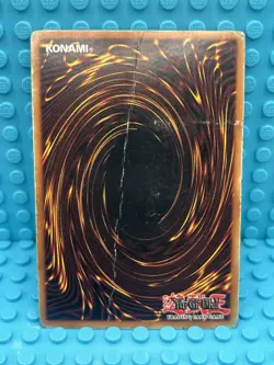 Yugioh Blue-Eyes White Dragon SDK-001 Damaged - Image 3