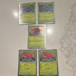 Pokemon - PFL Cosmos Holos - 5 CARD LOT (Oddish x2, Gloom x1, Vileplume x2) - Image 1