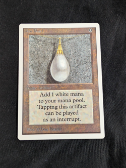 Magic the Gathering MTG Unlimited Mox Pearl Power 9 - Lightly Played - Ungraded - Image 1