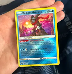 Pokemon TCG Radiant Greninja Radiant Rare Holo 046/189 SWSH10 Eng - Image 1