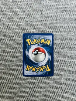 Pikachu 86/110 Reverse Holo Legendary Collection Pokemon - Image 4