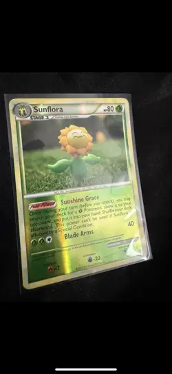 Pokemon TCG Triumphant Reverse Holo Yanmega 98/102 Sunflora 31/102 Damaged - Image 3