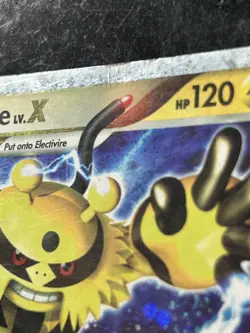 Pokemon TCG Electivire Holo Card LV.X Mysterious Treasures 121/123 MP (creased) - Image 4