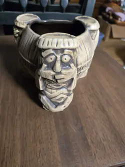 Disney UH-OA Grog Grotto Trader Sams Enchanted Tiki Bar Mug Bowl 2nd Edition - Image 3