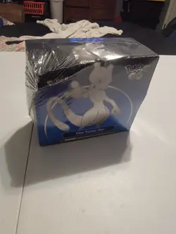 Pokemon TCG Pokemon GO Elite Trainer Box *Sealed* *Box a little squished* 820650850509 - Image 1