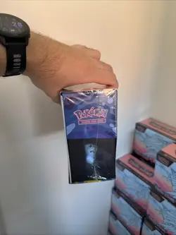 Chaos Rising Pokemon Center Elite Trainer Box ETB - BRAND NEW & SEALED ✅ - Image 3