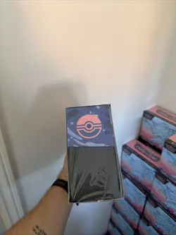 Chaos Rising Pokemon Center Elite Trainer Box ETB - BRAND NEW & SEALED ✅ - Image 4