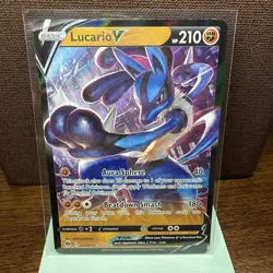 Lucario V 27/73 Full Art Ultra Rare - 2020 Champions Path - Pokemon TCG - Image 1