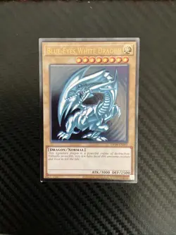 Blue-Eyes White Dragon (UTR) Ultimate Rare OP28-EN001 OTS Tournament Pack 28 - Image 1