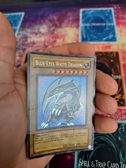 Yugioh Blue-Eyes White Dragon SDK-001 Ultra Rare Unlimited Moderately Played b2/ - Image 3