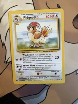 Pokemon TCG Base Set Pidgeotto Card 22/102 Unlimited Regular Vintage LP - Image 1