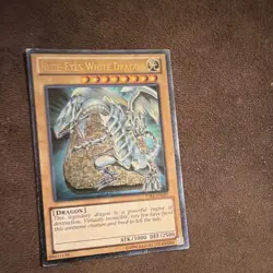 Yu-Gi-Oh! TCG 22-Card Lot w/ Blue-Eyes White Dragon, 1st Ed, ultimate rares - Image 4