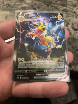 Jolteon VMAX SWSH184 SWSH: Sword & Shield Promo Cards Holo - Image 2
