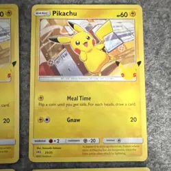 Pikachu 4-Card Lot 25/25 McDonald's Collection 2021 Pokemon TCG English Regular - Image 4