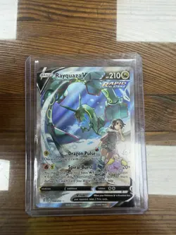 Pokemon TCG Rayquaza V Alt Full Art Holo Ultra Rare 194/203 ES EN 2021 - Image 1