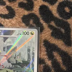 Fraxure 077/064 Shrouded Fable Illustration Rare Full Art Pokemon Card NM/M - Image 3