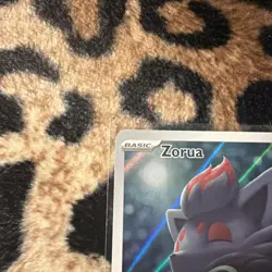 Zorua Illistration Rare 075/064 Shrouded Fable Pokemon Card - Image 2