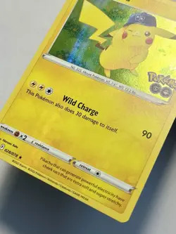 Pikachu 028/078 (LP) •HOLOBLEED• Reverse Holo Sword & Shield: Pokemon GO 2022 - Image 3