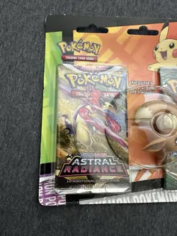 Pokemon TCG: 2022 Back To School Eraser Blister Eevee - Evolving Skies/Astral - Image 2