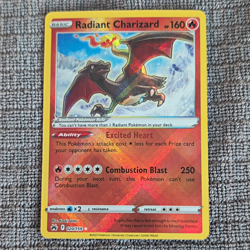 Radiant Charizard 020/159 Radiant Holo Rare Pokemon GO EN 2023 - Image 1