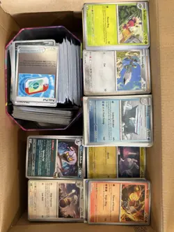 Pokemon TCG Mixed Card Lot - 2,000 with 500 Holo/Reverse holos - Image 1