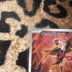 Pokemon TCG Fezandipiti 073/064 Shrouded Fable Illustration Rare, Full Art - Image 2