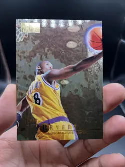 1996-97 Skybox Premium Kobe Bryant #55 ROOKIE RC Los Angeles Lakers HOF 🐐 - Image 1