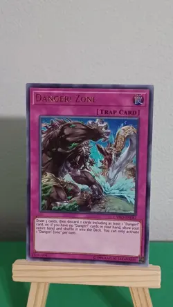 2018 Yugioh Danger! Zone Trap Card CYHO-EN087 Cybernetic Horizon Ultra Rare - Image 1