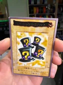 #109 MAGICAL HATS Yu-Gi-Oh Gold Foil Rare Card Bandai Japanese 1999 - Image 3