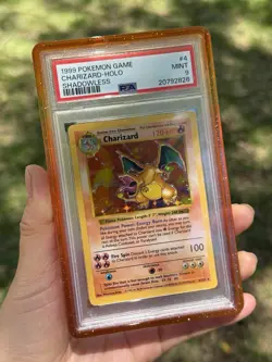1999 POKEMON GAME BASE SET CHARIZARD-HOLO SHADOWLESS #4 PSA 9 - Image 3